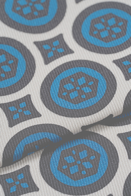 Printed silk twill tie with medallion design  