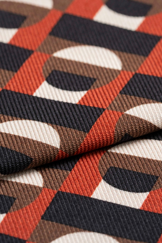 Printed silk twill tie with geometric design   - new