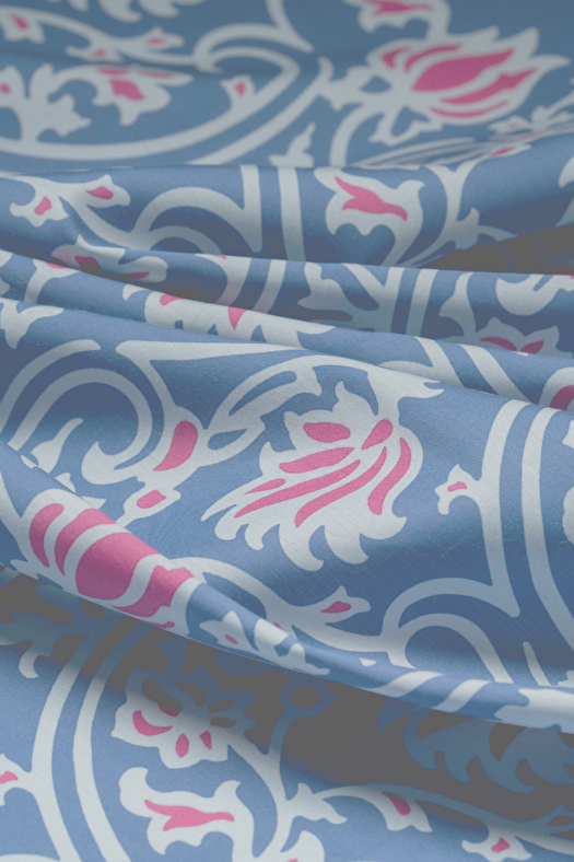 Bandana in cotone e seta disegno floreale  